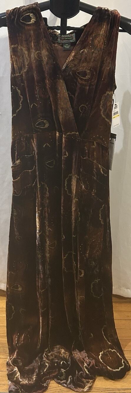 NWT 2OHThreads Brown Velvet Dress size M